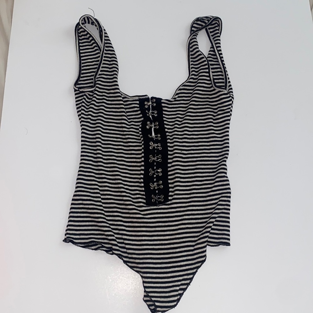 Small Stripped body suite